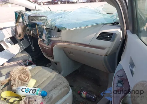 2014 Toyota Sienna Xle V6 8 Passenger from USA, damaged, VIN 5TDYK3DC2ES458548